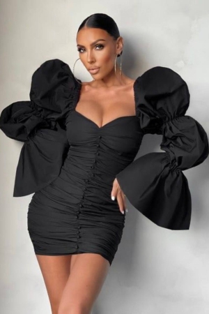 Дамска рокля с ефектни ръкави H1592 черен
